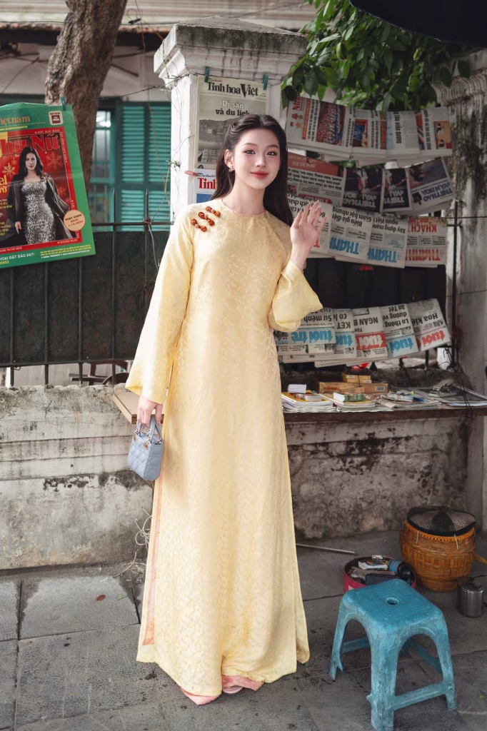 Áo Dài Lụa Việt Dáng Suông